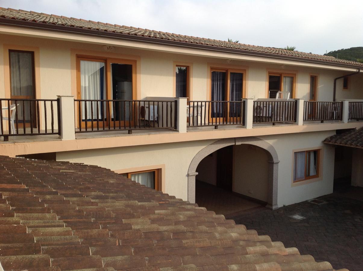 Aparthotel Club Esse Capo D'orso 3*